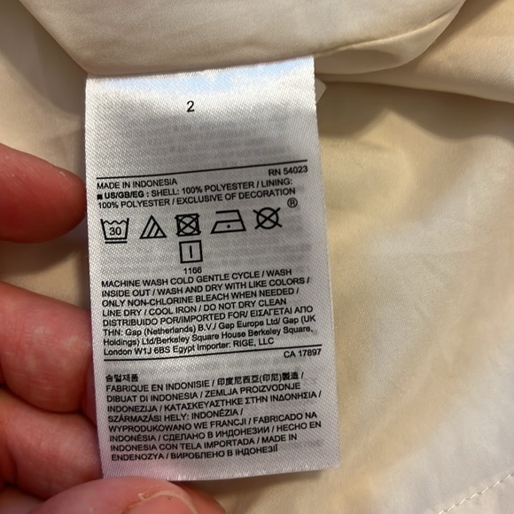 2/$30 Banana Republic- Cream Mini Skirt w/ Faux Leather Deatil - Picture 6 of 6